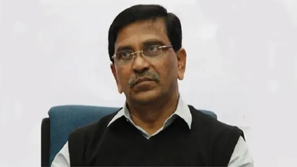 হানিফসহ ৪ জনের বিচার শুরু, গ্রেপ্তারি পরোয়ানা