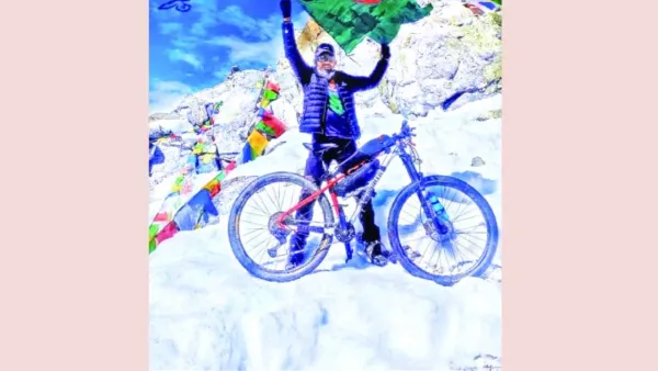 সাইকেল নিয়ে হিমালয়ের ৩ ট্রেইল জয়