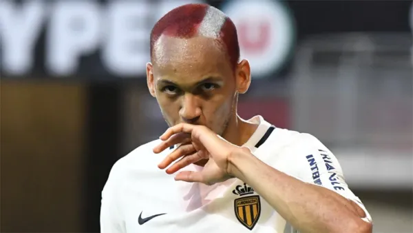 ব্রাজিল দল ঘোষণা, ৩ বছর পর ফিরলেন ফাবিনিয়ো