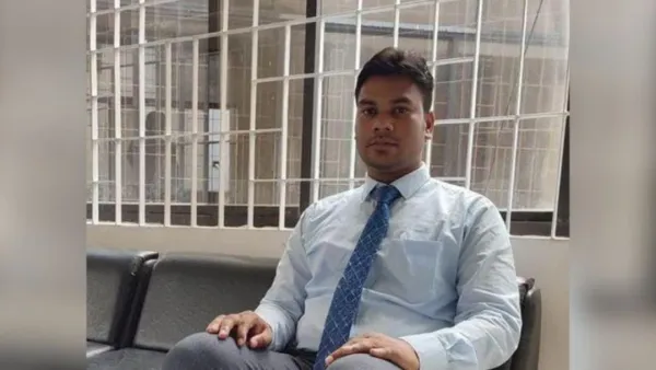 ‘ঘুষের’ বিনিময়ে জমির খাজনা কমিয়ে দেন ভূমি কর্মকর্তা