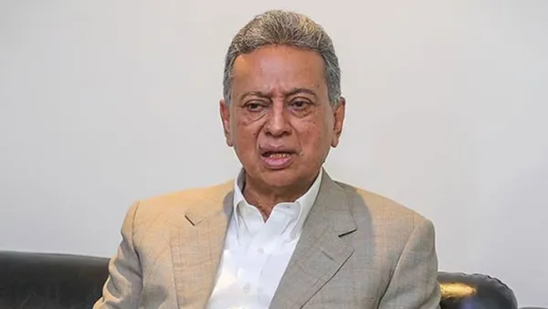 বিএনপির প্রার্থীকে গুলি, যা বললেন আমীর খসরু 