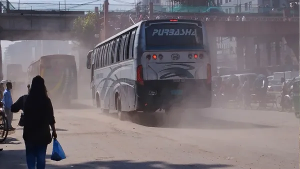 ভয়াবহ বায়ুদূষণে দিল্লি, ঢাকার অবস্থা কি?