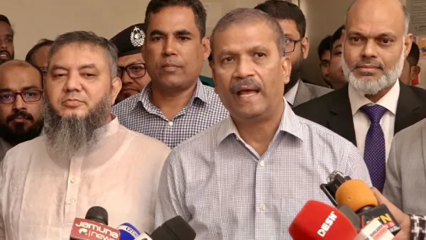 নির্বাচন বিলম্বিত করার কোনো ইস্যু নেই: আইন উপদেষ্টা