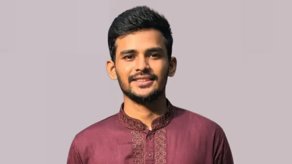 ঢাকা-১০ আসনের ভোটার হচ্ছেন আসিফ মাহমুদ