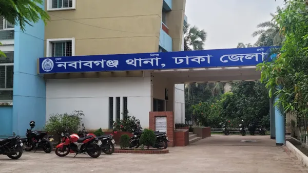 নবাবগঞ্জে ব্রিজের রেলিং থেকে মুয়াজ্জিনের ঝুলন্ত মরদেহ উদ্ধার