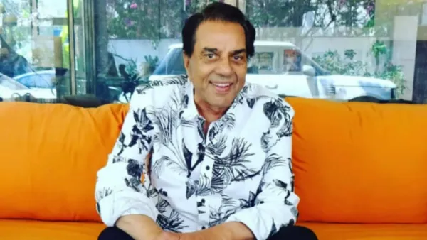 আইসিইউতে বলিউড অভিনেতা ধর্মেন্দ্র