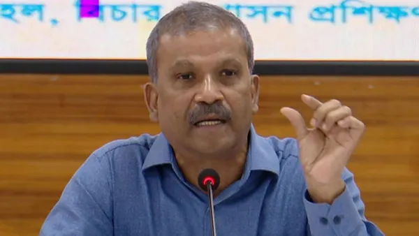 ৩-৪ দিনের মধ্যে জুলাই সনদ বাস্তবায়ন নিয়ে সিদ্ধান্ত জানাবে সরকার 