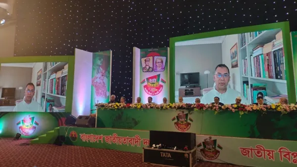 গণভোট ইস্যুর আড়ালে কি স্বৈরাচারের পুনর্বাসন