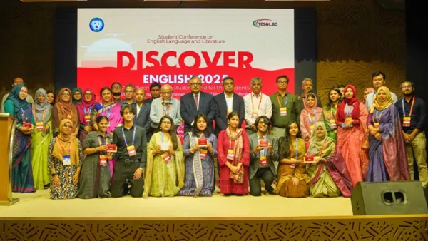 এআইইউবিতে ‌‘ডিসকভার ইংলিশ স্টুডেন্ট কনফারেন্স’ অনুষ্ঠিত