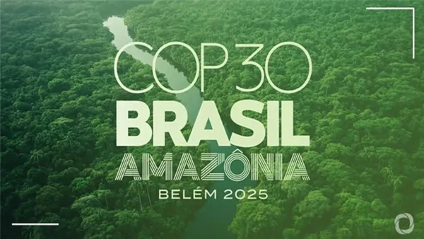 অ্যামাজনের কোলে আলো আর গর্জনের মেলবন্ধন