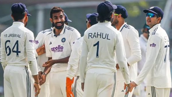 কলকাতায় বুমরাহর পেসে কাঁপল দক্ষিণ আফ্রিকা