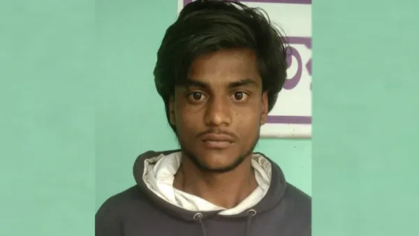 যশোরে বোমা-অস্ত্রসহ সন্ত্রাসী আটক