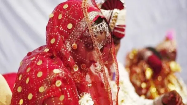 দুটির মধ্যে একটি মেয়ে বাল্যবিয়ের শিকার