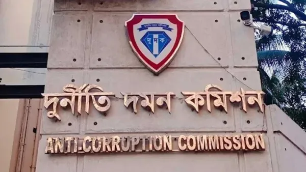 কাস্টমস কর্মকর্তার অর্থে স্ত্রীর সম্পদের পাহাড়