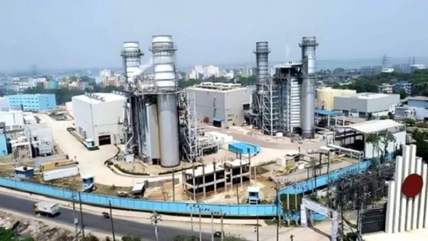 তাপবিদ্যুৎকেন্দ্রের সাবস্টেশনে আগুন ও বিভিন্ন ভবনে ফাটল, নিহত ১ 