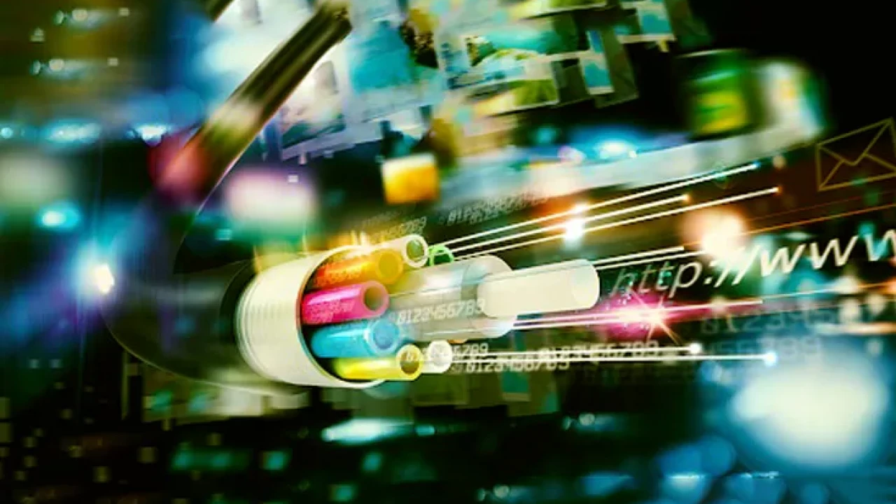 ব্রডব্যান্ড ইন্টারনেট সেবা ডাউন যে কারণে