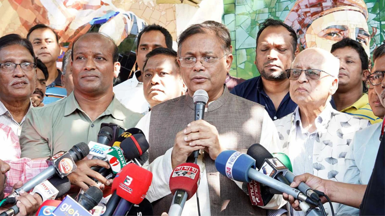 বিএনপি-জামায়াতের অবরোধ কেউ মানছে না: তথ্যমন্ত্রী