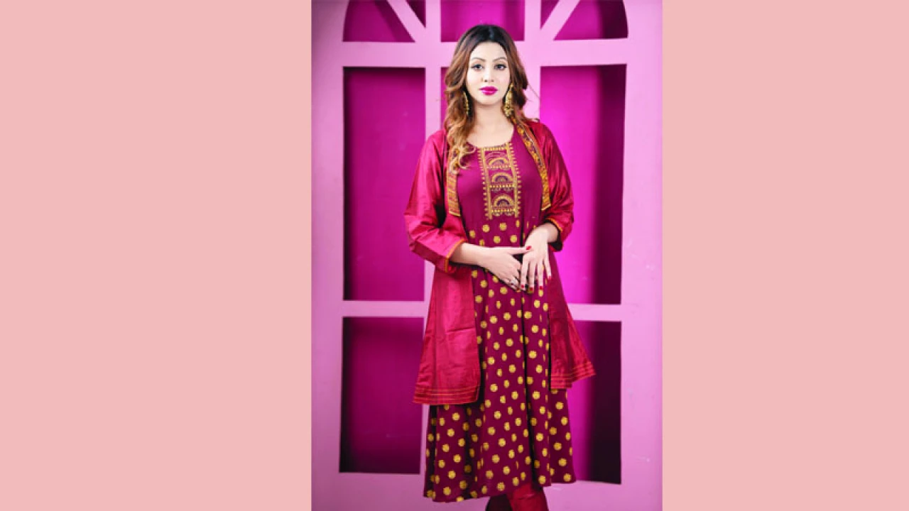 যেমন পোশাক তেমন সাজ