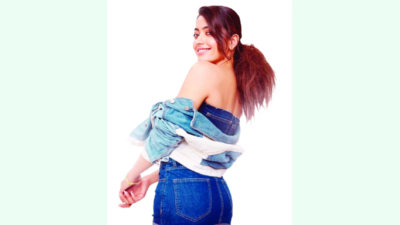 অবশেষে মুখ খুললেন রাশমিকা