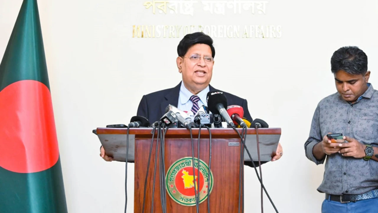 আমেরিকা বললেই পোশাক রপ্তানি বন্ধ হবে না: পররাষ্ট্রমন্ত্রী