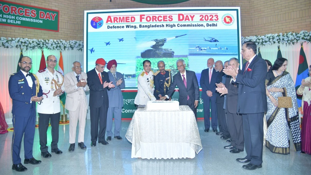 নয়াদিল্লিতে সশস্ত্র বাহিনী দিবস উদযাপন