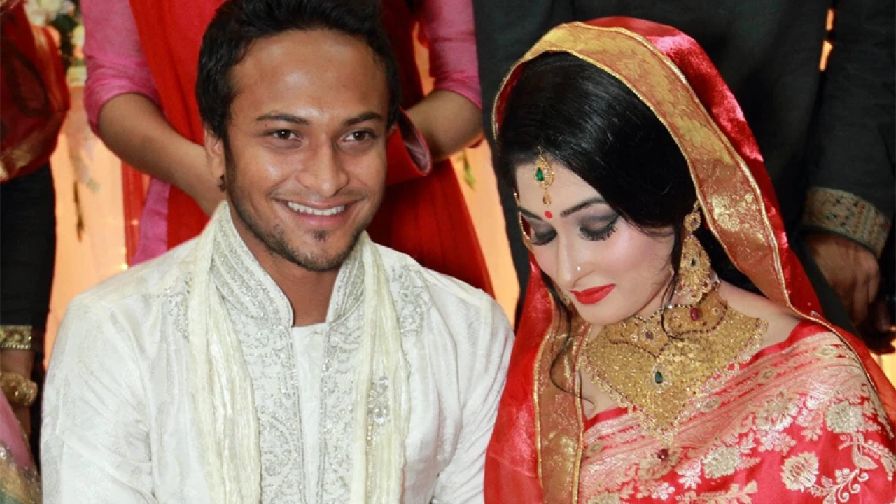 বিবাহবার্ষিকীর ১১ বছরে বিশেষ বার্তা সাকিবের স্ত্রীর
