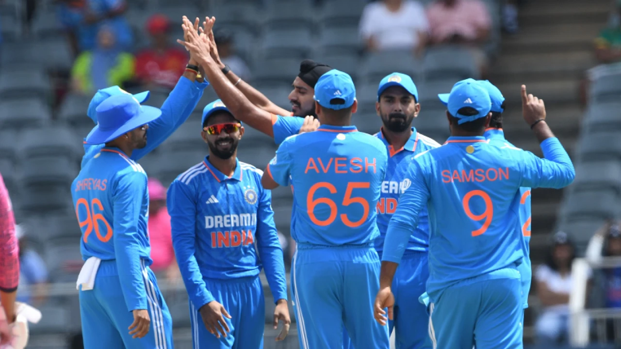 স্বাগতিক দ. আফ্রিকার বিপক্ষে ২০০ বল হাতে রেখে জিতল ভারত