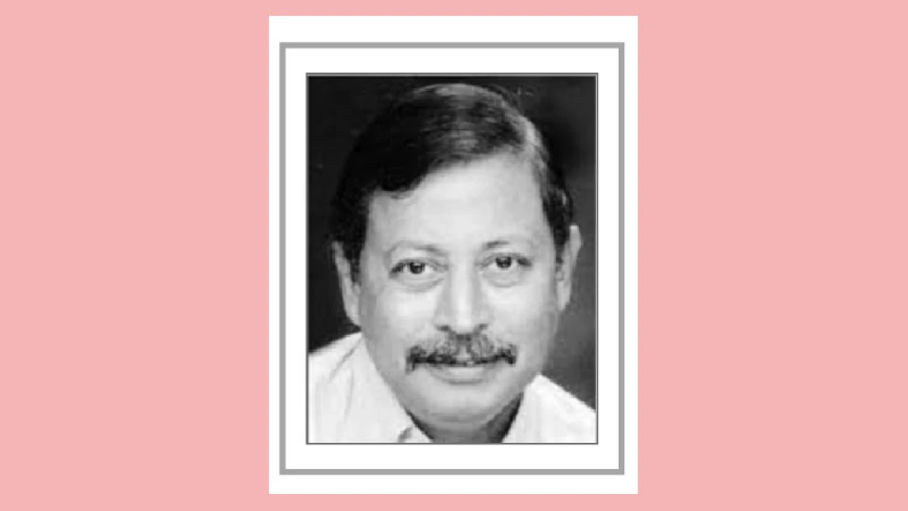 বিজয়ের মাসে নারী ফুটবলারদের সাফল্য