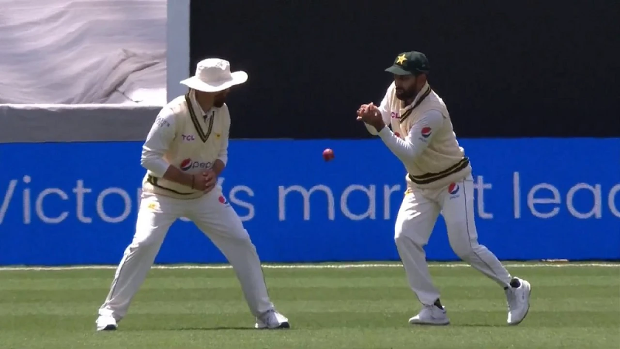 ক্যাচ ছাড়াই কাল হলো, সমালোচনায় বিদ্ধ শফিক