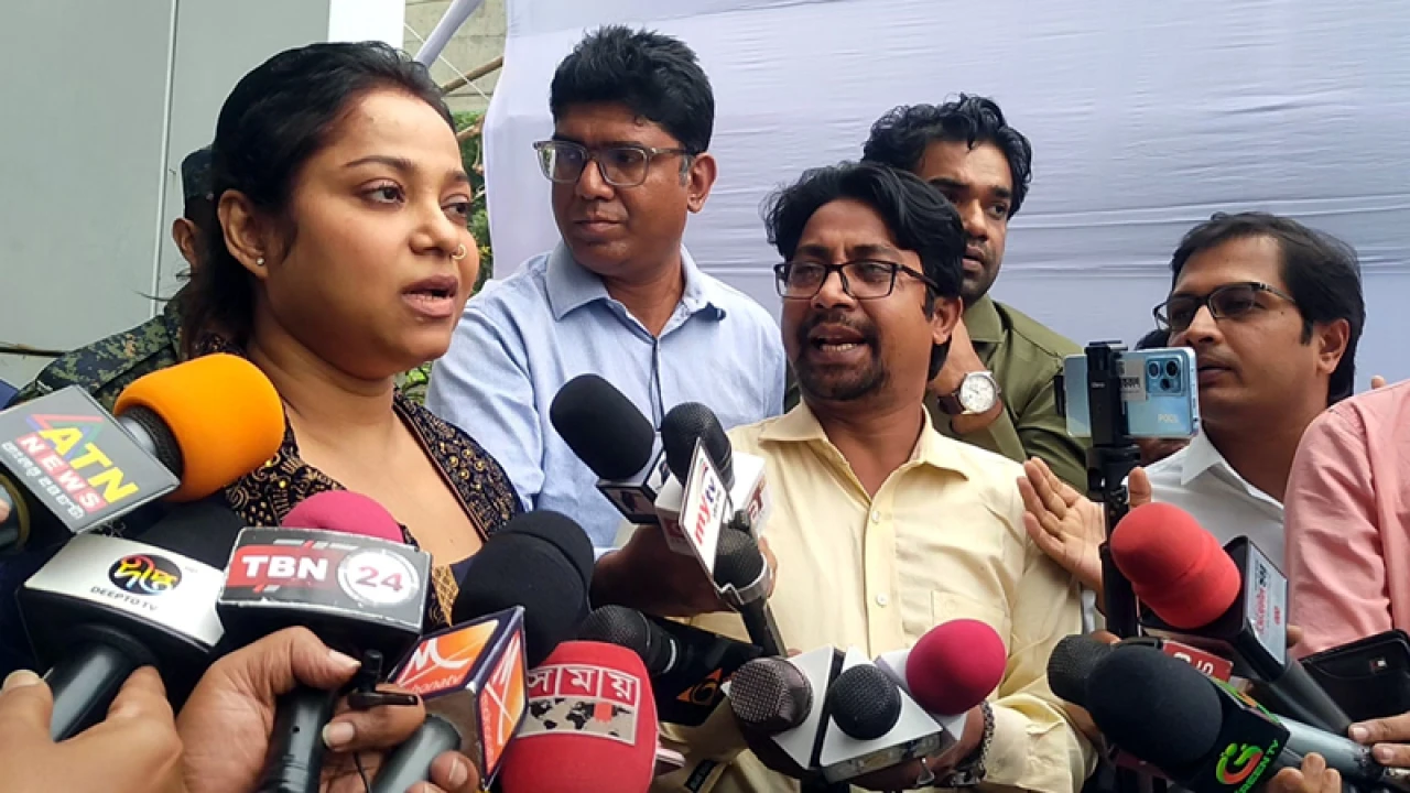 ভোট নিয়ে ডলি সায়ন্তনীর অভিযোগ