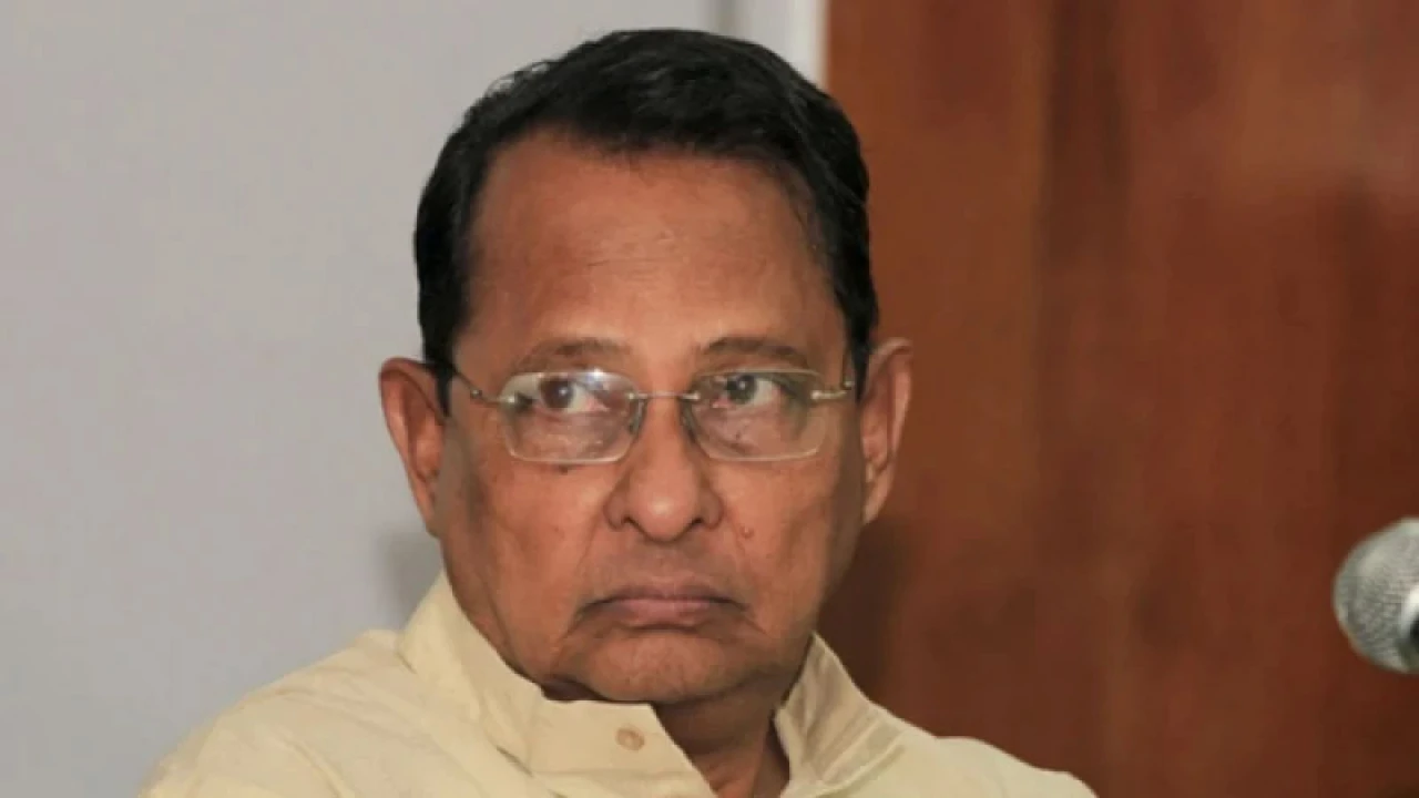 নৌকায় উঠে ডুবলেন জাসদের ইনু