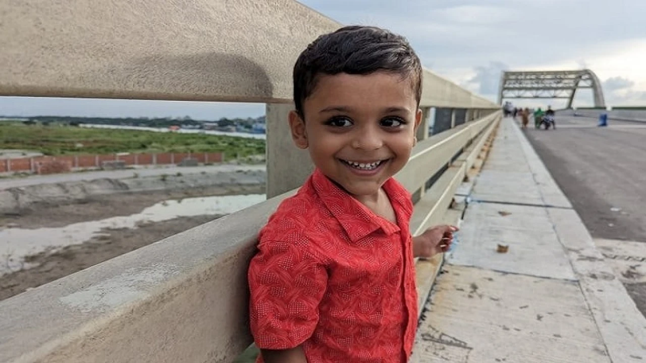 সুন্নতে খাতনা করতে গিয়ে প্রাণটাই গেল শিশু আয়ানের