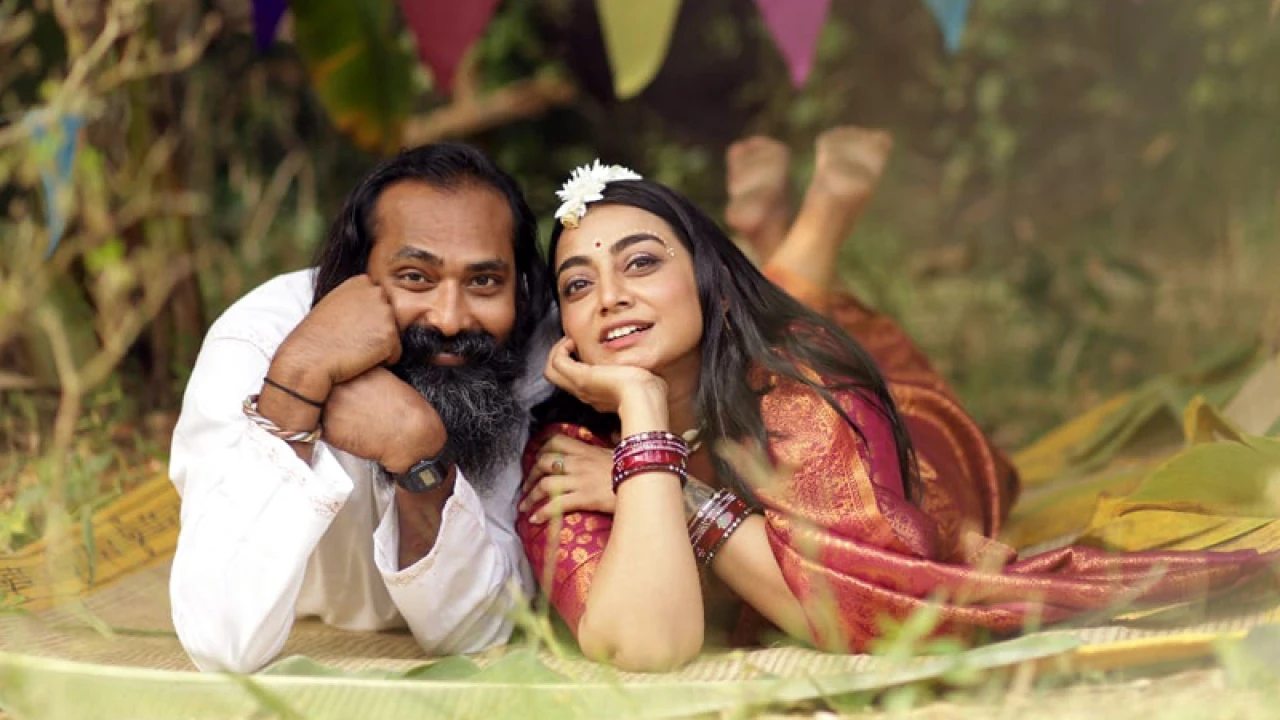 বিয়ে করলেন অর্ষা