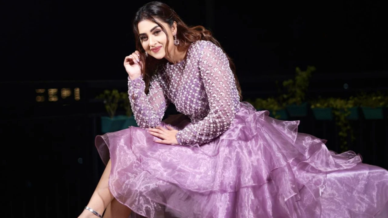 এবার কলকাতার সিনেমায় বুবলী