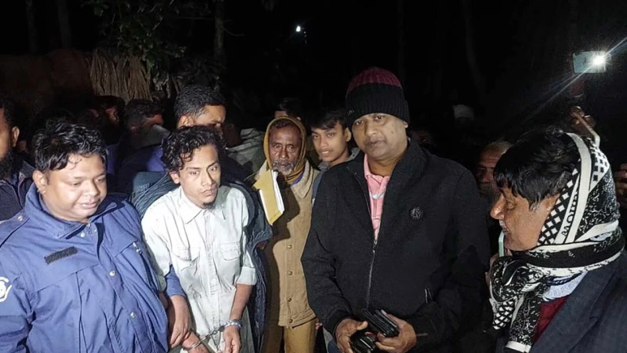 নেশার টাকা না পেয়ে মাকে কুপিয়ে হত্যার অভিযোগ