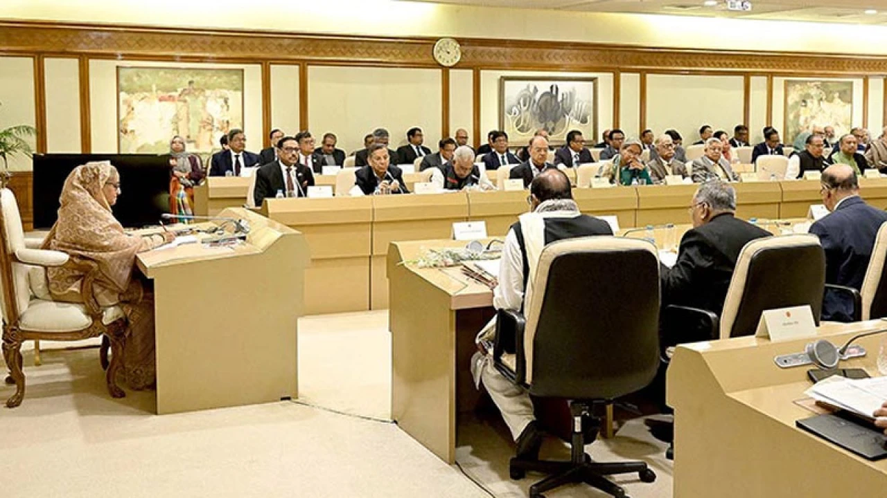 প্রথম বৈঠকে মন্ত্রী-প্রতিমন্ত্রীদের যেসব নির্দেশনা দিলেন প্রধানমন্ত্রী