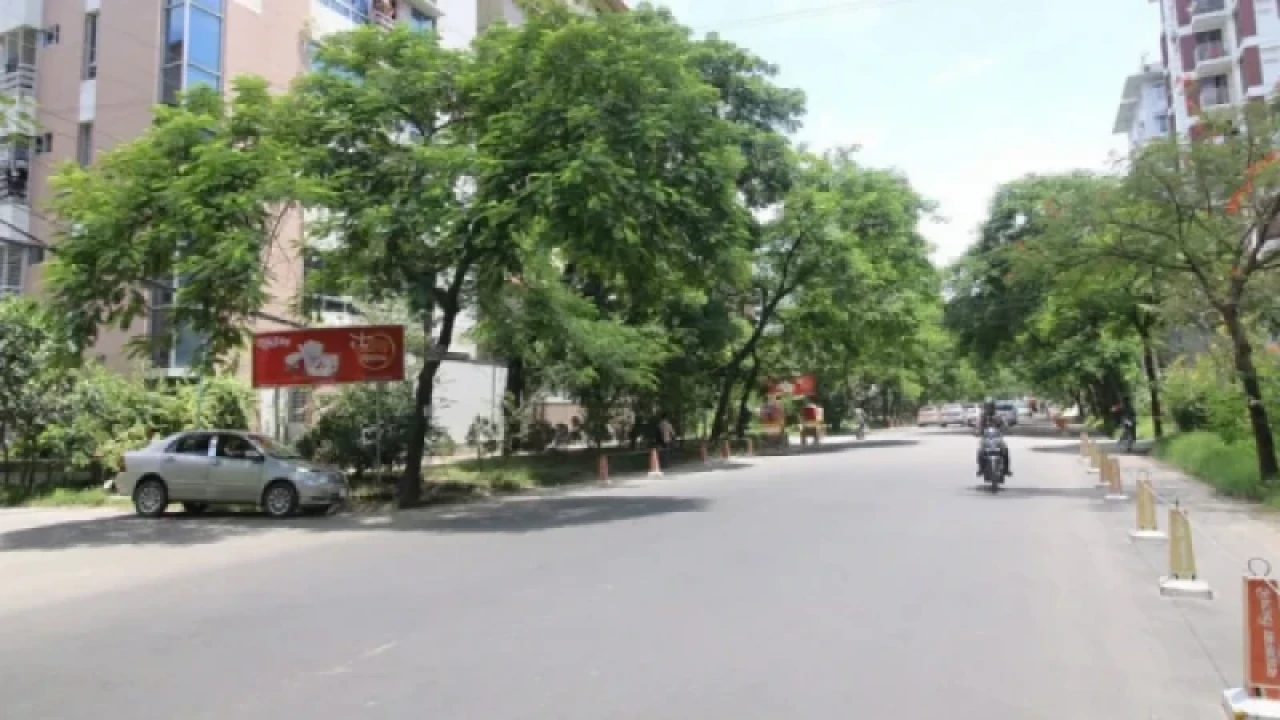 ঢাকার যেসব এলাকার দোকানপাট ও মার্কেট বুধবার বন্ধ