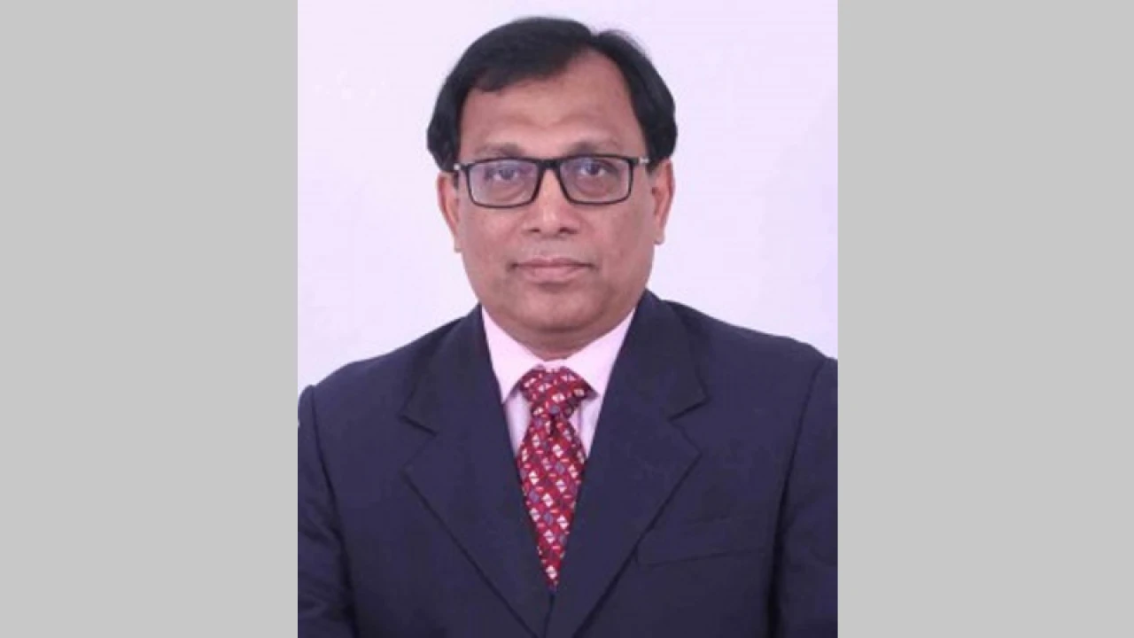 ঢাবির নতুন উপ-উপাচার্য অধ্যাপক সীতেশ চন্দ্র বাছার