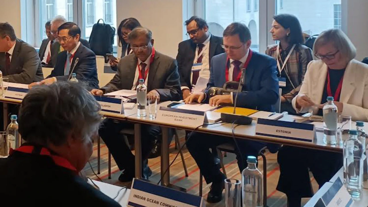 জলবায়ু পরিবর্তন মোকাবিলা ও সবুজায়নে জোরালো সহযোগিতার প্রস্তাব পররাষ্ট্রমন্ত্রীর