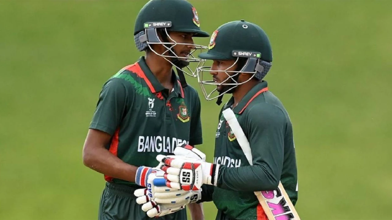 রুদ্ধশ্বাস ম্যাচে পাকিস্তানের কাছে হেরে বাংলাদেশের বিদায়