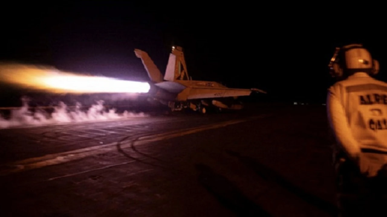 ইয়েমেনে হুতিদের ৩৬ স্থাপনায় যুক্তরাষ্ট্র-যুক্তরাজ্যের হামলা