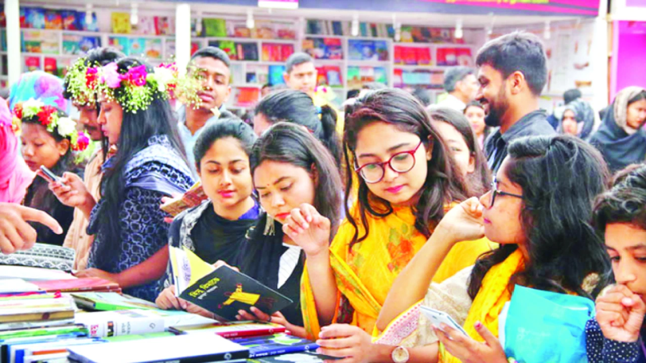 বিশ্বজুড়ে বইয়ের যত গল্প