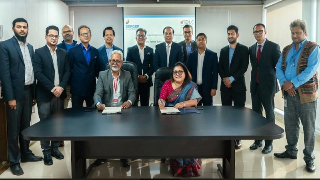 বার্জার এবং আইডিএলসি ইনভেস্টমেন্টস এর ইস্যু ম্যানেজমেন্ট চুক্তি স্বাক্ষর