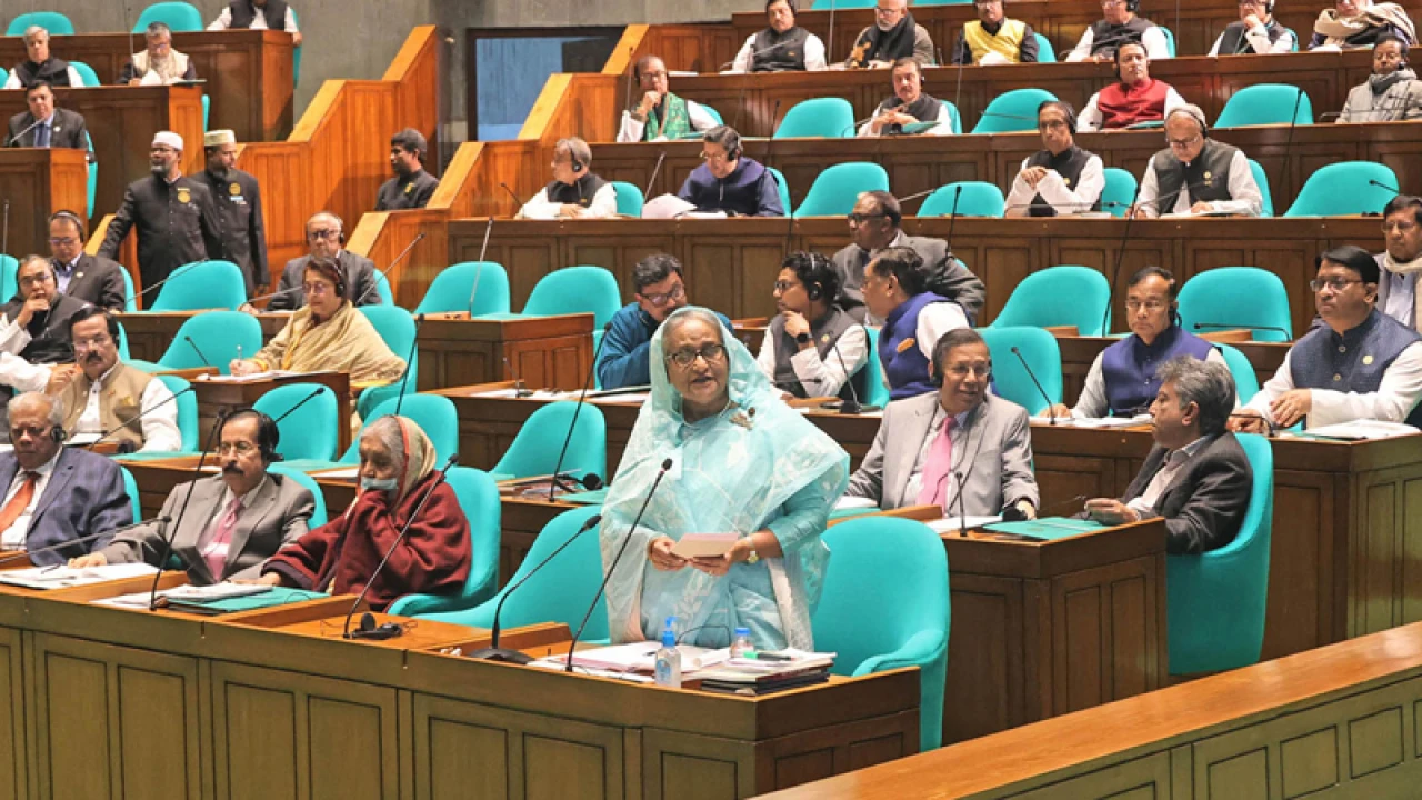 রপ্তানি আয় খুব একটা কমেনি: প্রধানমন্ত্রী