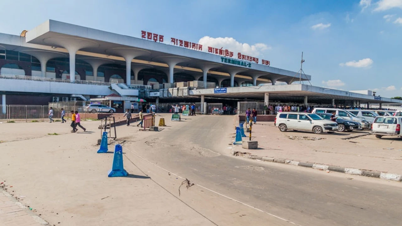 ডলার সংকটে থমকে গেছে উন্নয়নকাজ