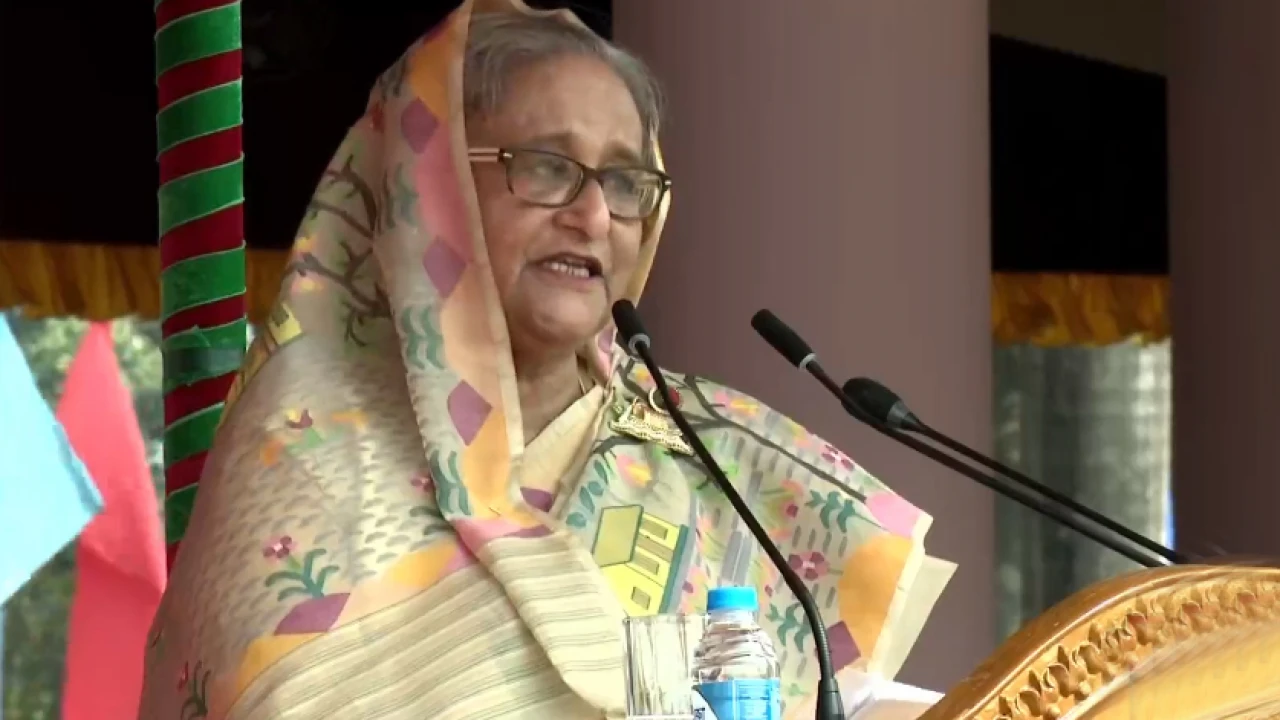 ‘সন্ত্রাস-জঙ্গিবাদ-মাদকের হাত থেকে দেশকে রক্ষা করতে চাই’