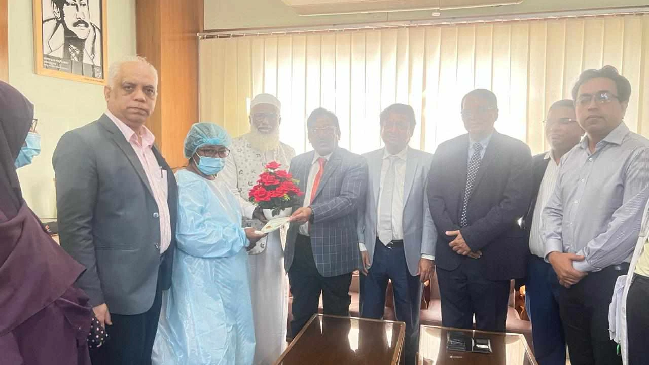 মৃত মানুষের কিডনিতে সুস্থ হয়ে বাড়ি ফিরলেন পপি