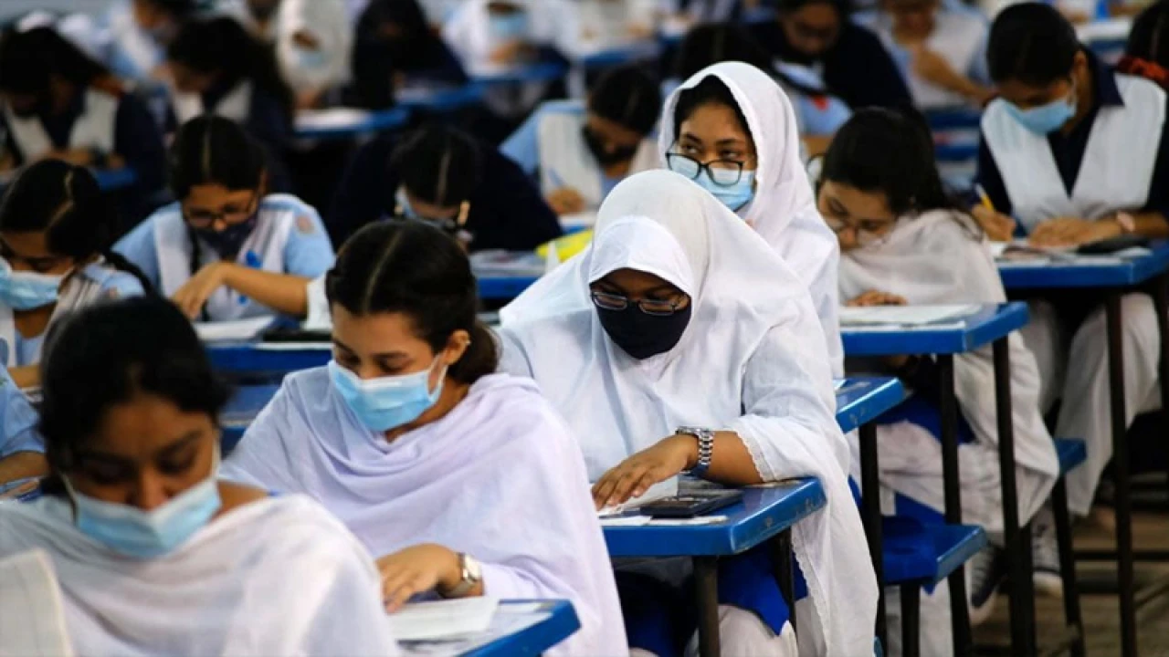 এবার এসএসসিতে বসছে ২০ লাখ ২৪ হাজার শিক্ষার্থী