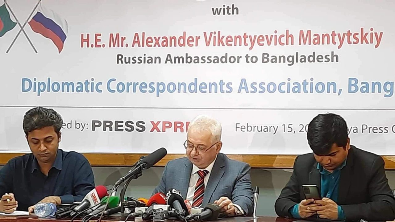 জেলেনস্কির সঙ্গে শেখ হাসিনার বৈঠক নিয়ে যা বললেন রুশ রাষ্ট্রদূত