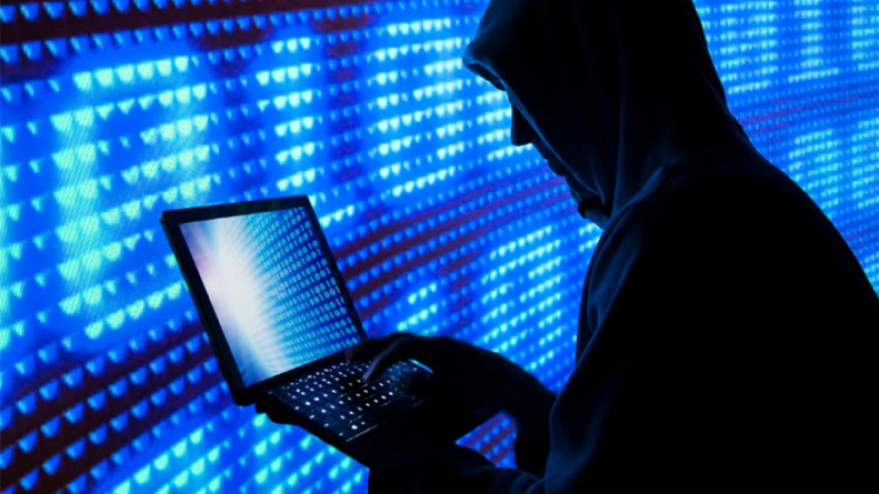 ম্যালওয়্যার ঝুঁকিতে তথ্য সুরক্ষা